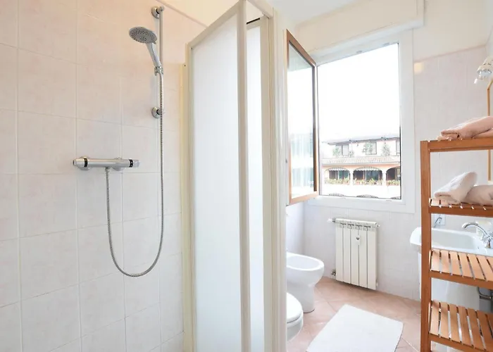 Lovely In With Wifi Apartamento Stresa